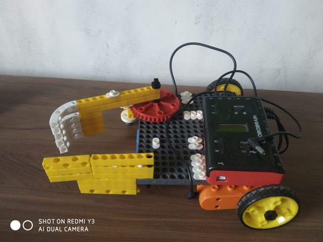 Robotics Lab - photo 4